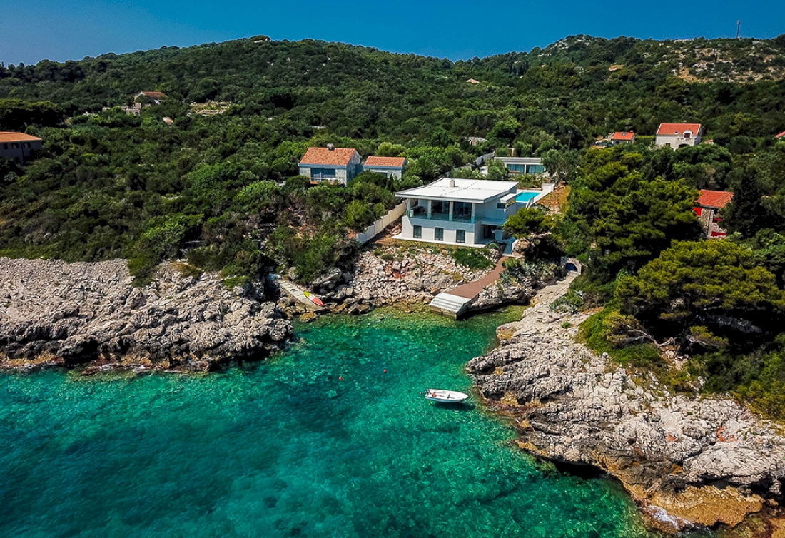 Magnificent waterfront villa - Dubrovnik Riviera