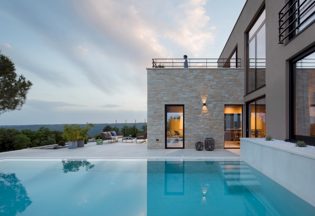 Modern villa with private pool on the Istrian east coast