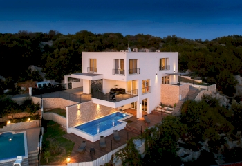 Modern villa with panoramic sea view - Dalmatia